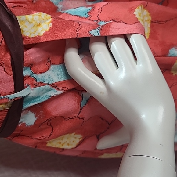 Poppy Love Dress - Picture 2 of 9